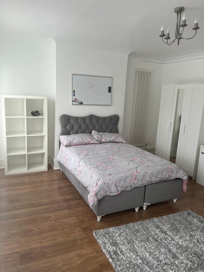 Private Room 1 Лондон Экстерьер фото