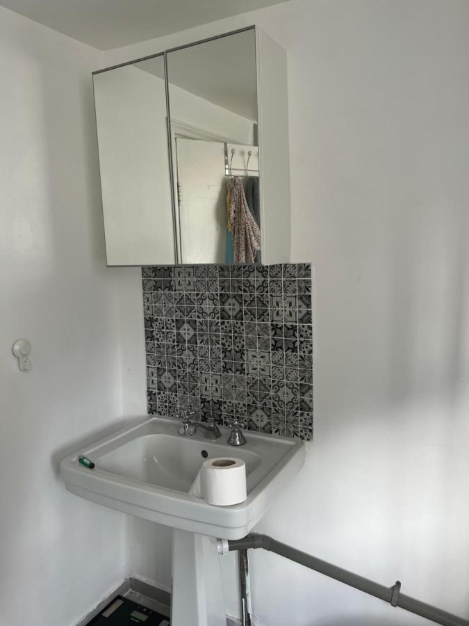 Private Room 1 Лондон Экстерьер фото