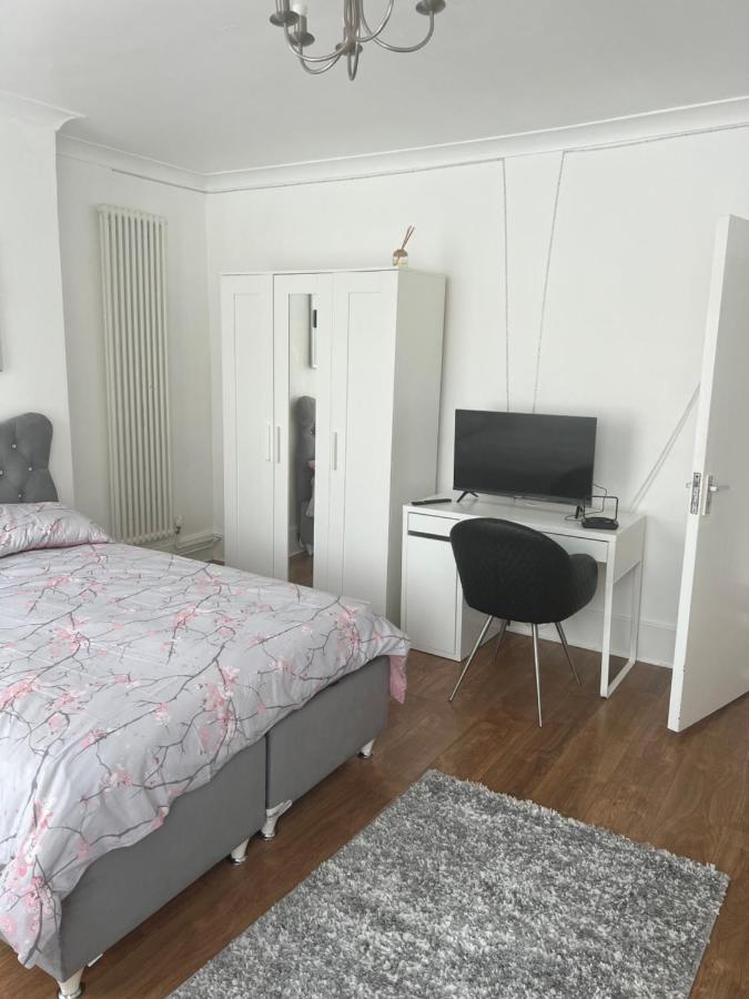 Private Room 1 Лондон Экстерьер фото